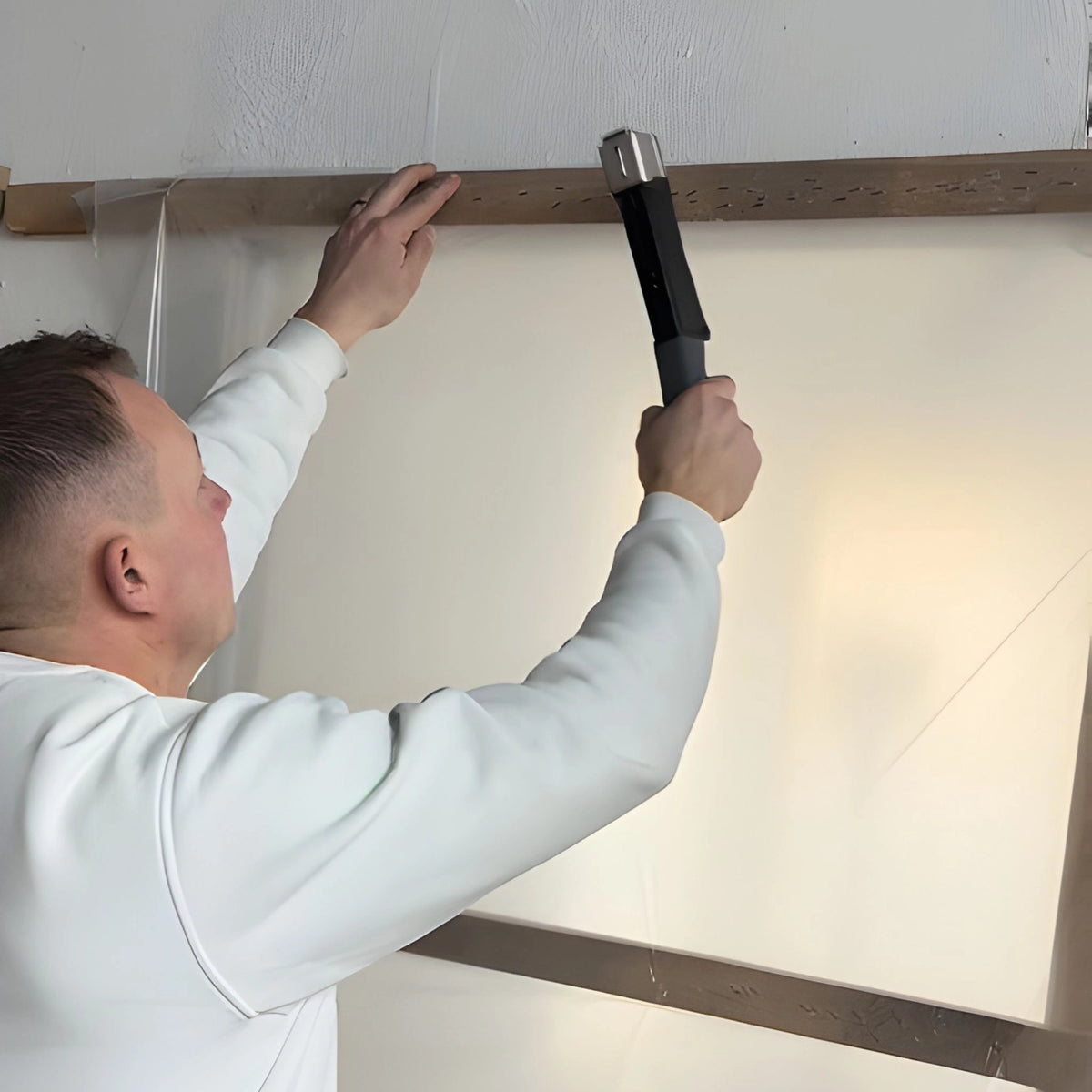 Anwendungsbild des Triuso Hammertacker Premium Line