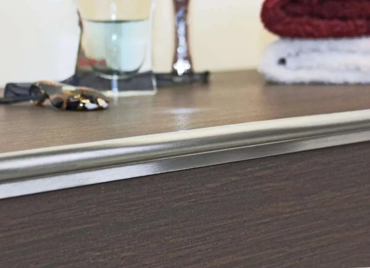 Tile profiles over the tiles