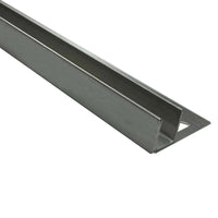 Gefällekeil aus gebürstetem Edelstahl zur Glasaufnahme für die rechte Seite
#A0002773
#A0002775
#A0002777
#A0002906
