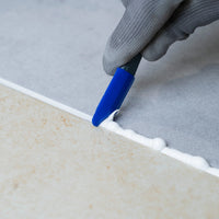 OTTOSEAL S 125 white in use while being smoothed off
